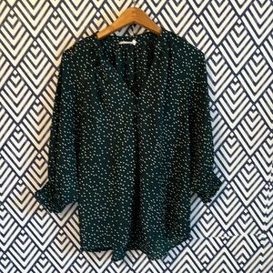 Lush women’s Green/Cream Polka Dot Blouse Smocked Sleeve Sz Med EUC